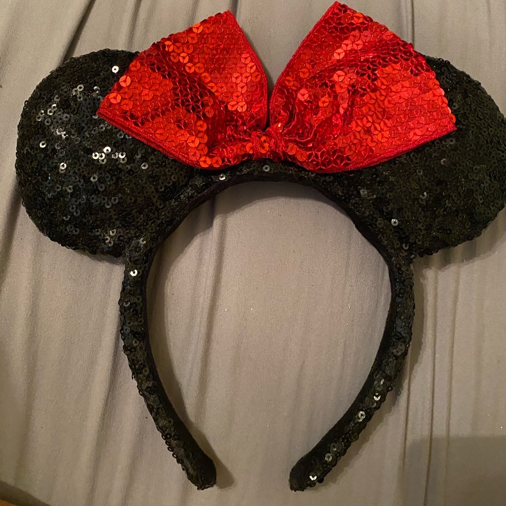 Disney Minnie ears